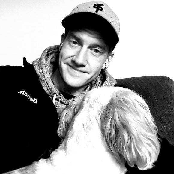 Meet your Posher, Alex - Picture 1 of 1